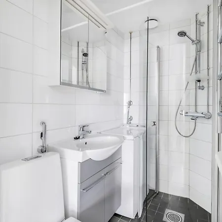 Wehost Modern 1br Near Metro In The Popular Lauttasaari Helsingfors