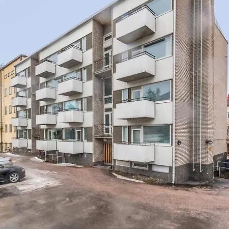 Wehost Modern 1br Near Metro In The Popular Lauttasaari Lägenhet *